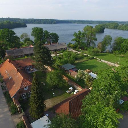 4 Sterne Wohnen "Zum Alten Forsthof" Am Schlosspark, App 1 "Smuck Und Groot" Eutin Extérieur photo