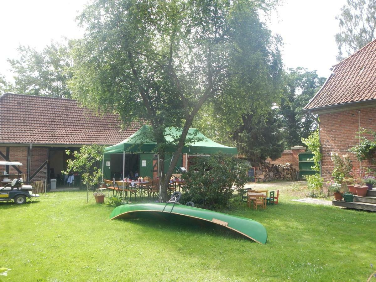 4 Sterne Wohnen "Zum Alten Forsthof" Am Schlosspark, App 1 "Smuck Und Groot" Eutin Extérieur photo