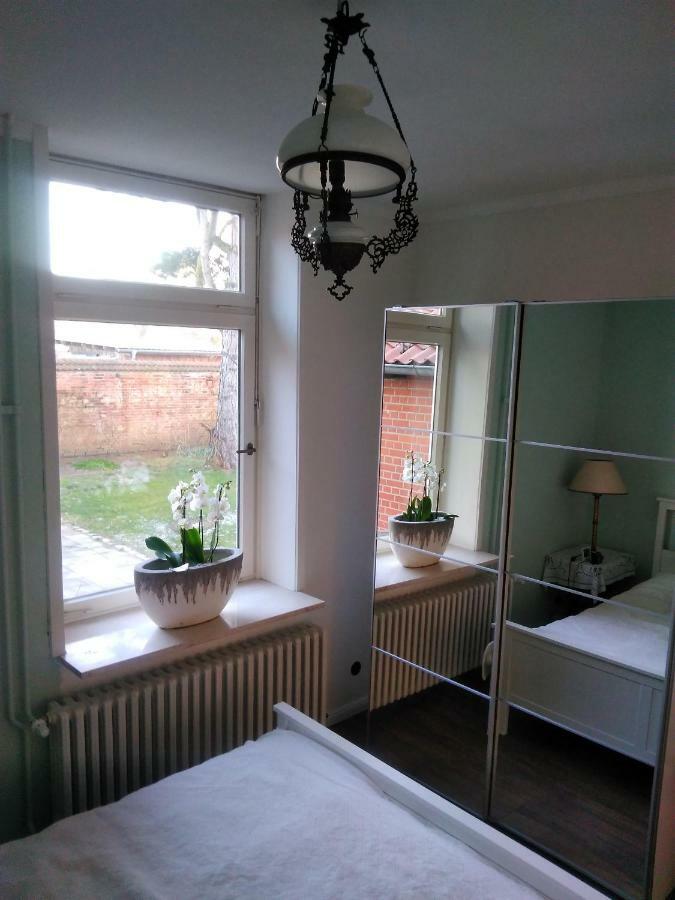 4 Sterne Wohnen "Zum Alten Forsthof" Am Schlosspark, App 1 "Smuck Und Groot" Eutin Extérieur photo